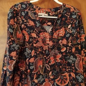 Beautiful LOFT floral tunic. Navy blue with coral tones. Women's L.